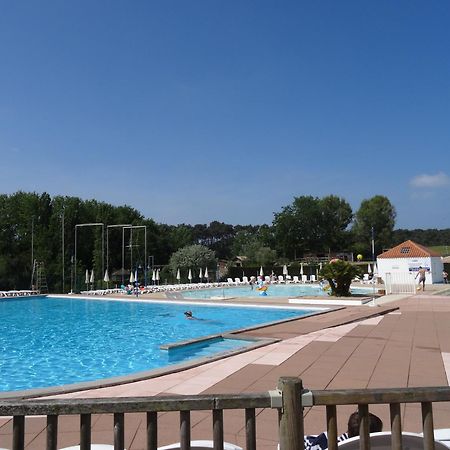 Studio Avec Vue Sur Lac Talmont-Saint-Hilaire Buitenkant foto